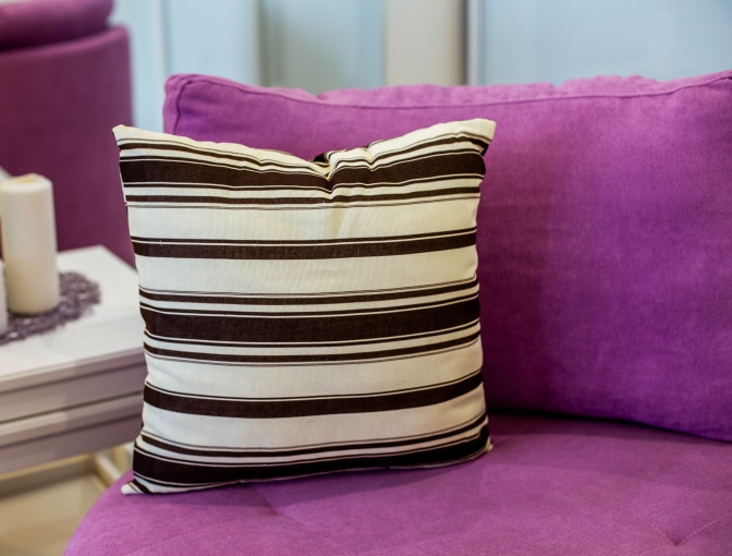 Подушка декоративная полоска - фото 1