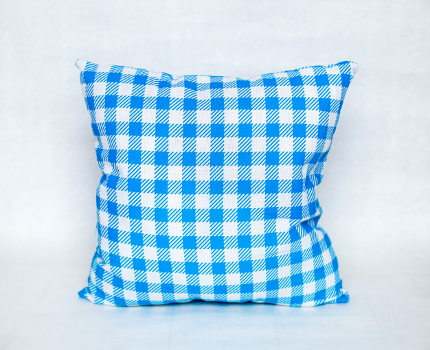 Подушка декоративная клетка - фото 3