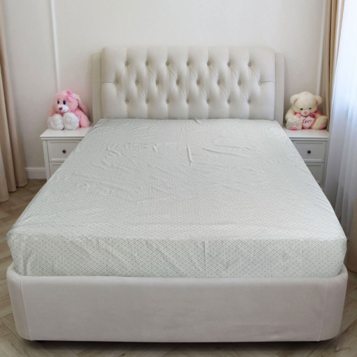 Простыни на резинке